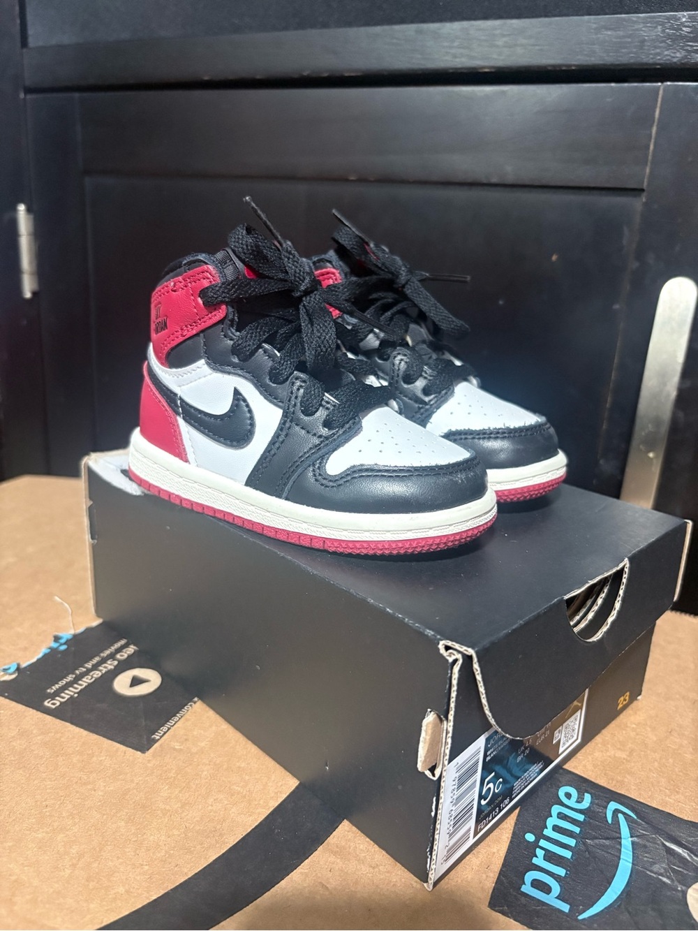 Toddler Black White Red High-Top Sneakers